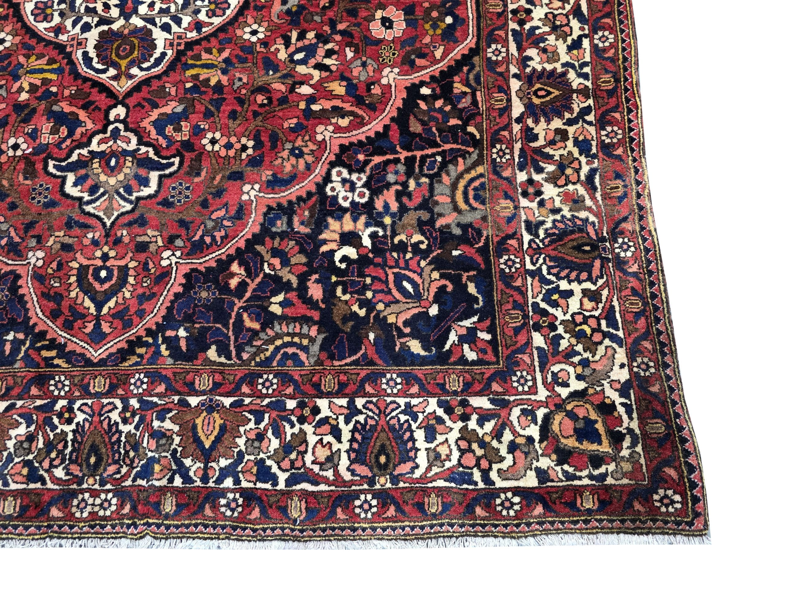 Noir Crown Carpet 282 x 202 CM - Image 3