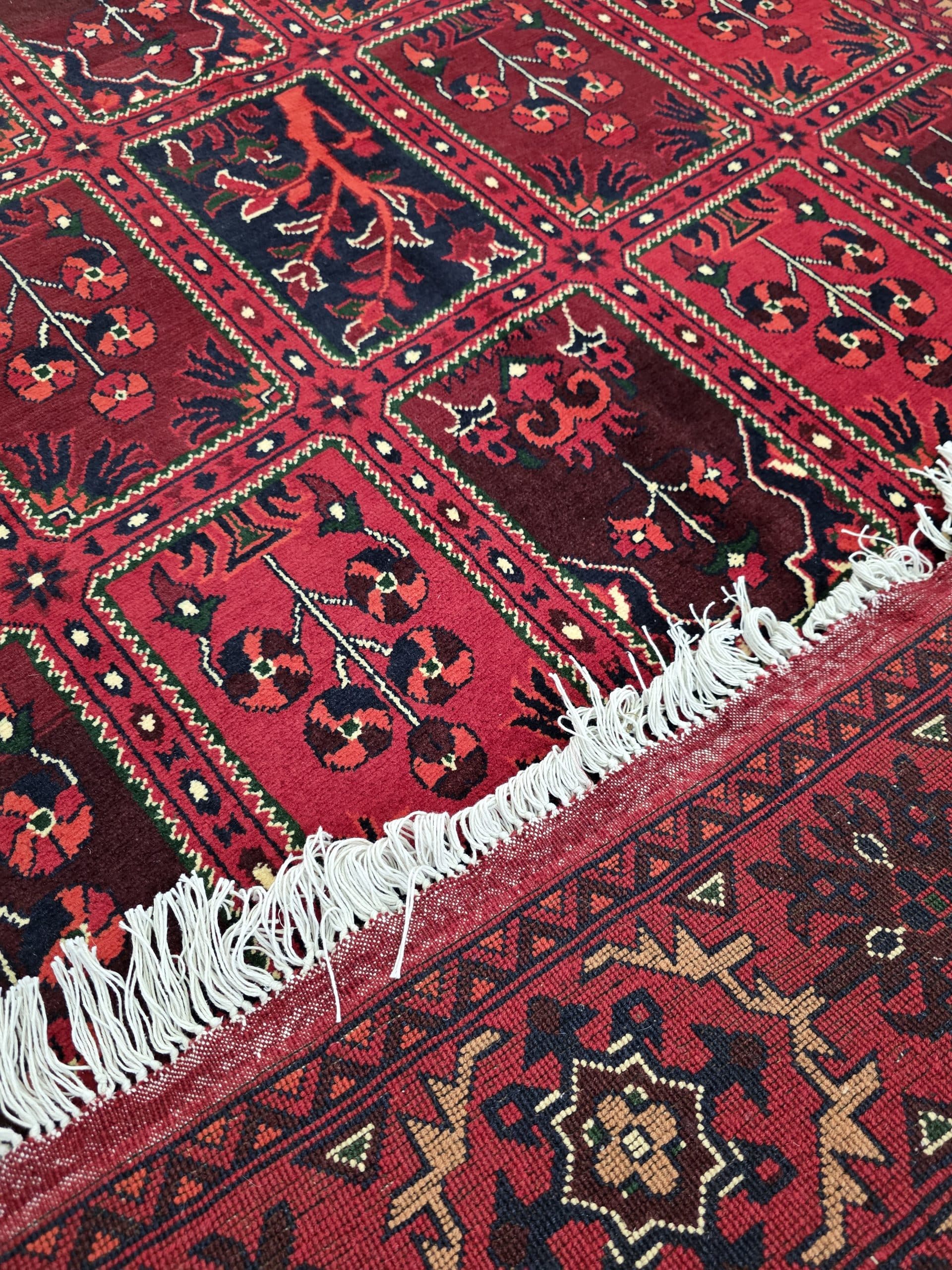 Burgundy Garden Carpet 204 x 158 CM - Image 2