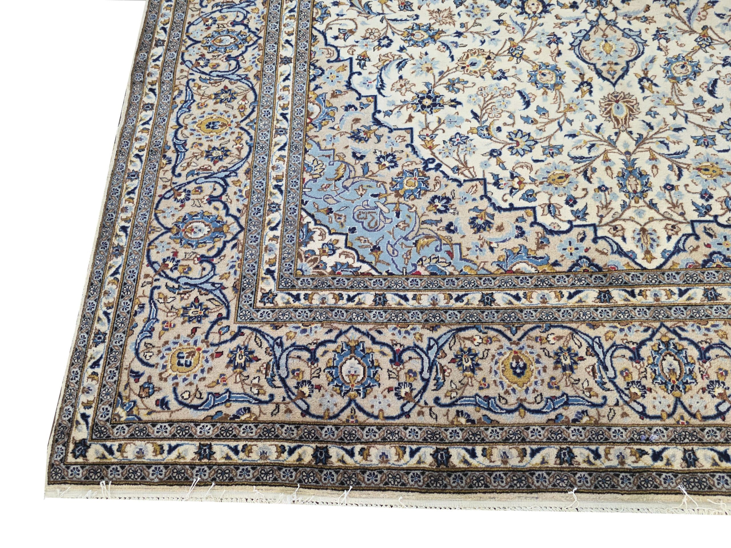 Dusty Persian Carpet 403 x 287 CM - Image 3