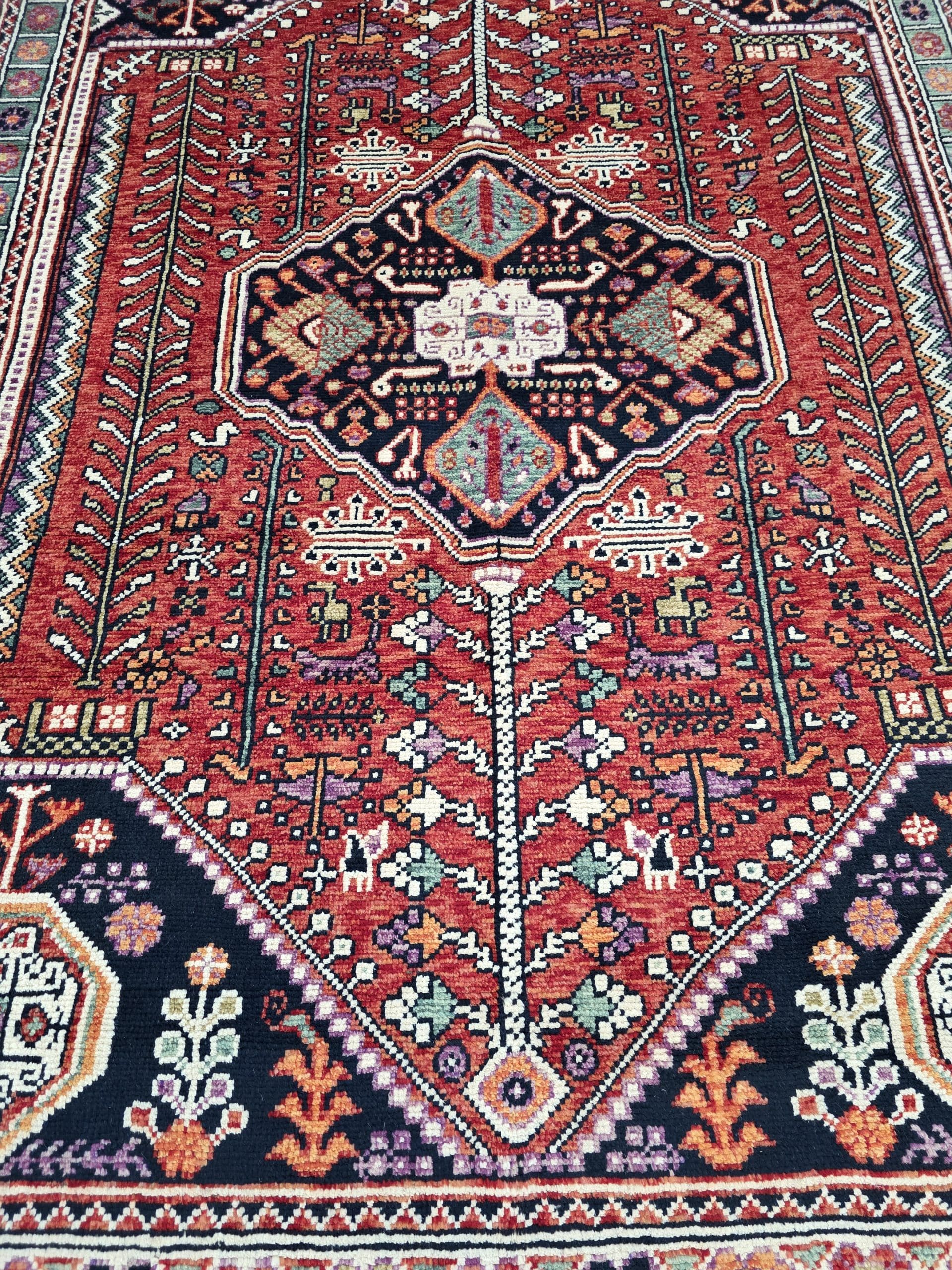 Persian Crown Carpet 237 x 172 CM - Image 4