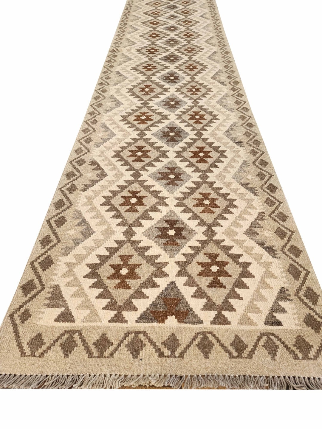 Mountain Mist Runner 386 x 86 CM - Image 5