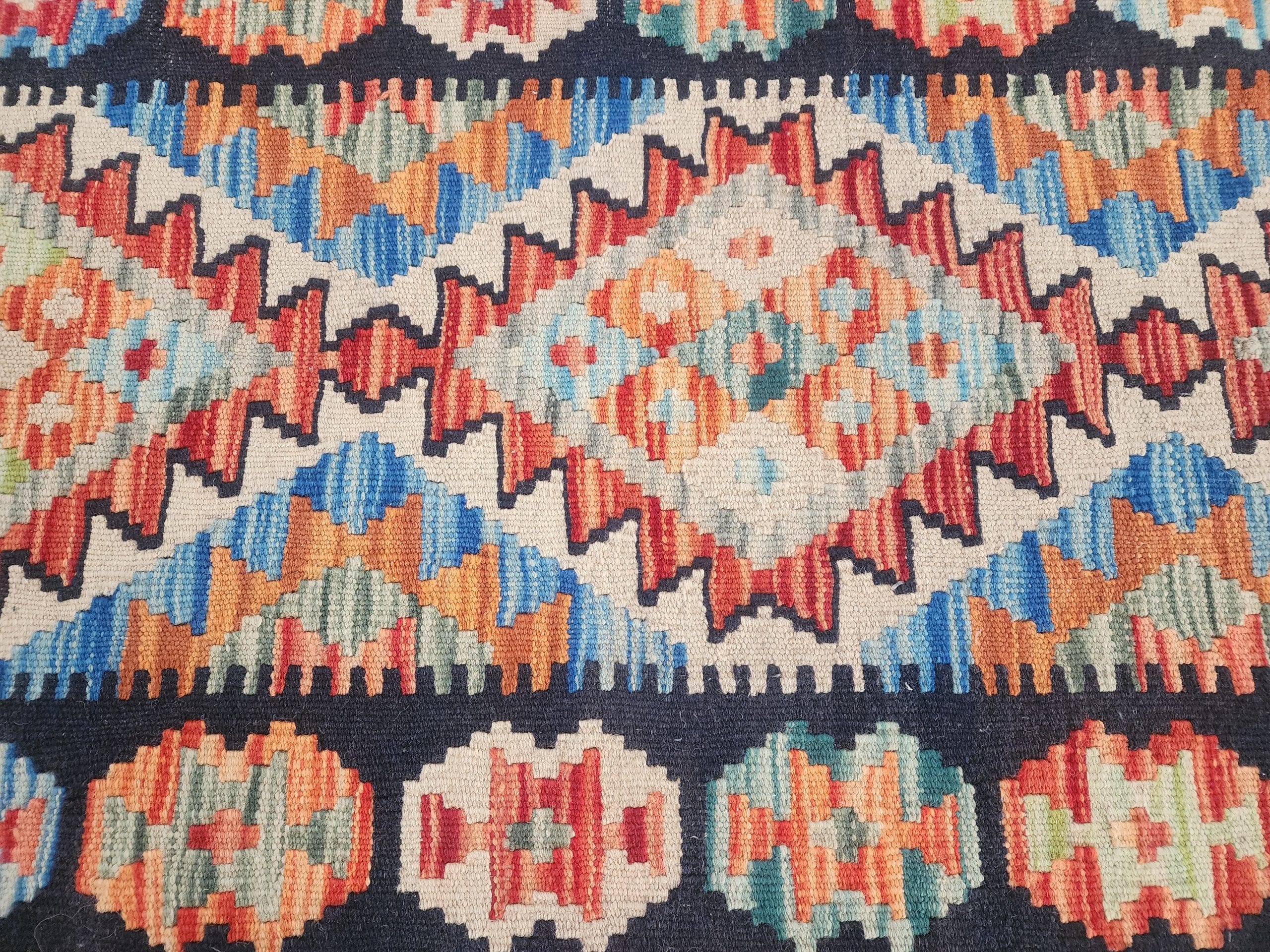 Desert Constellation Runner 299 x 83 CM - Image 2