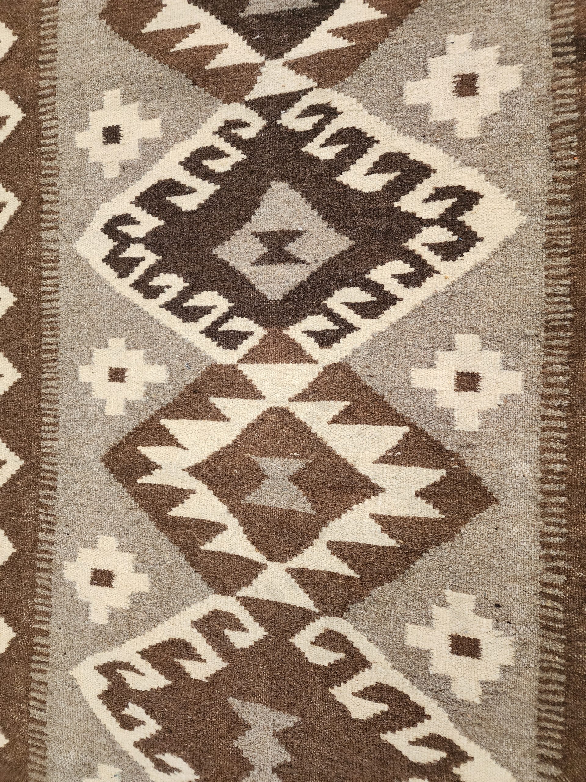 Stone Diamond Runner 380 x 82 CM - Image 6