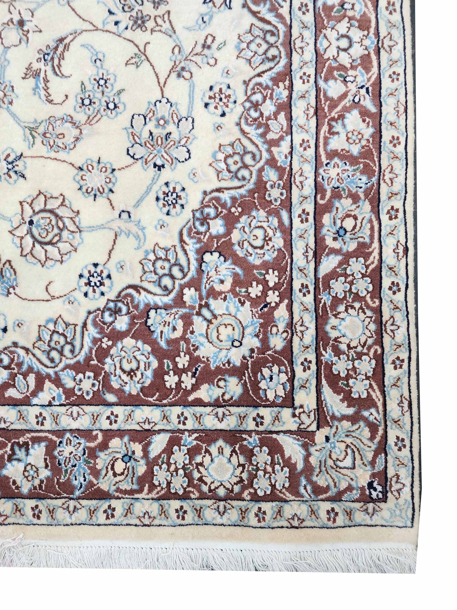 Royal Bloom Carpet 207 x 124 CM - Image 4