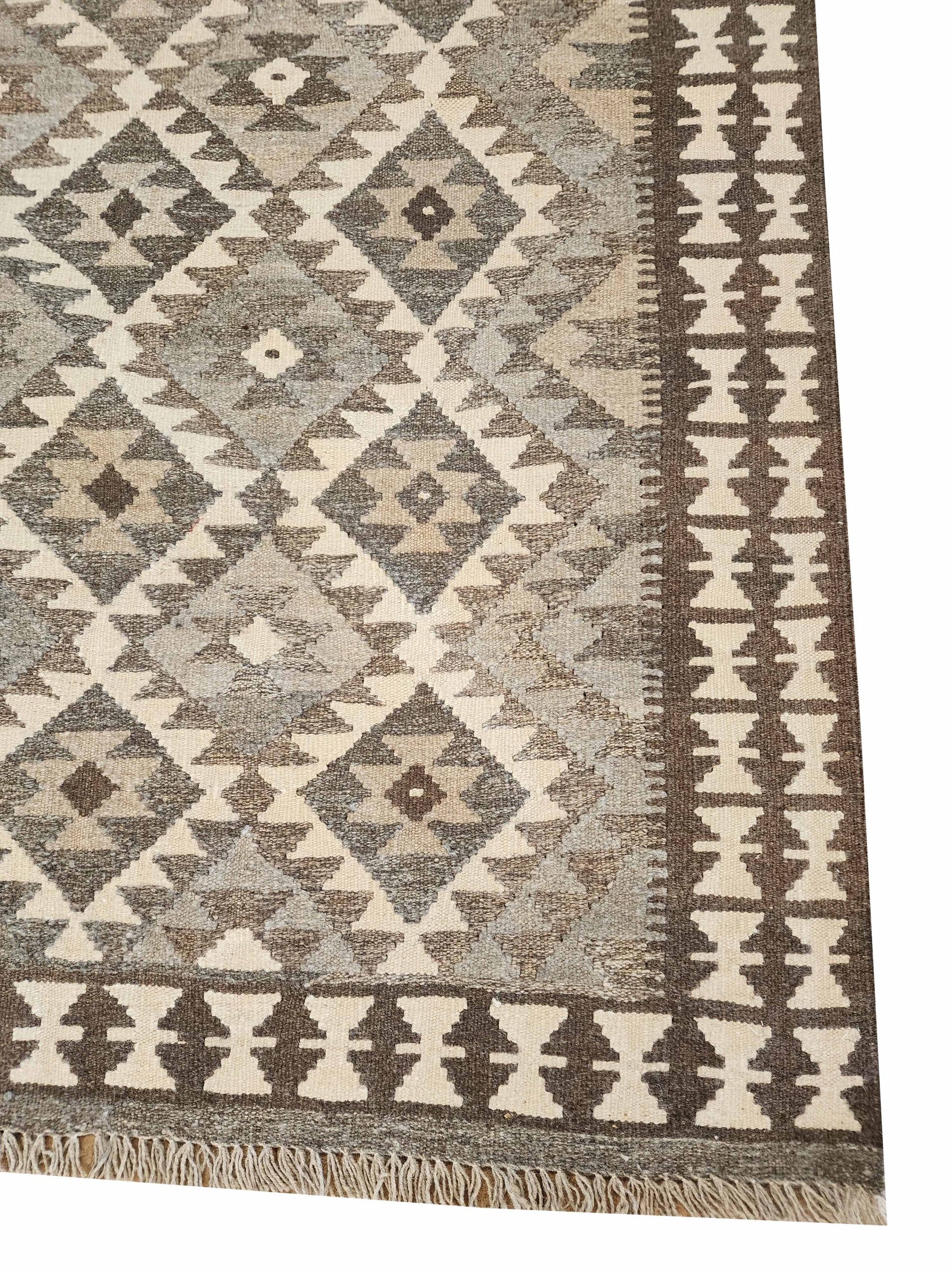 Dove Diamond Kilim 291 x 194 CM - Image 2