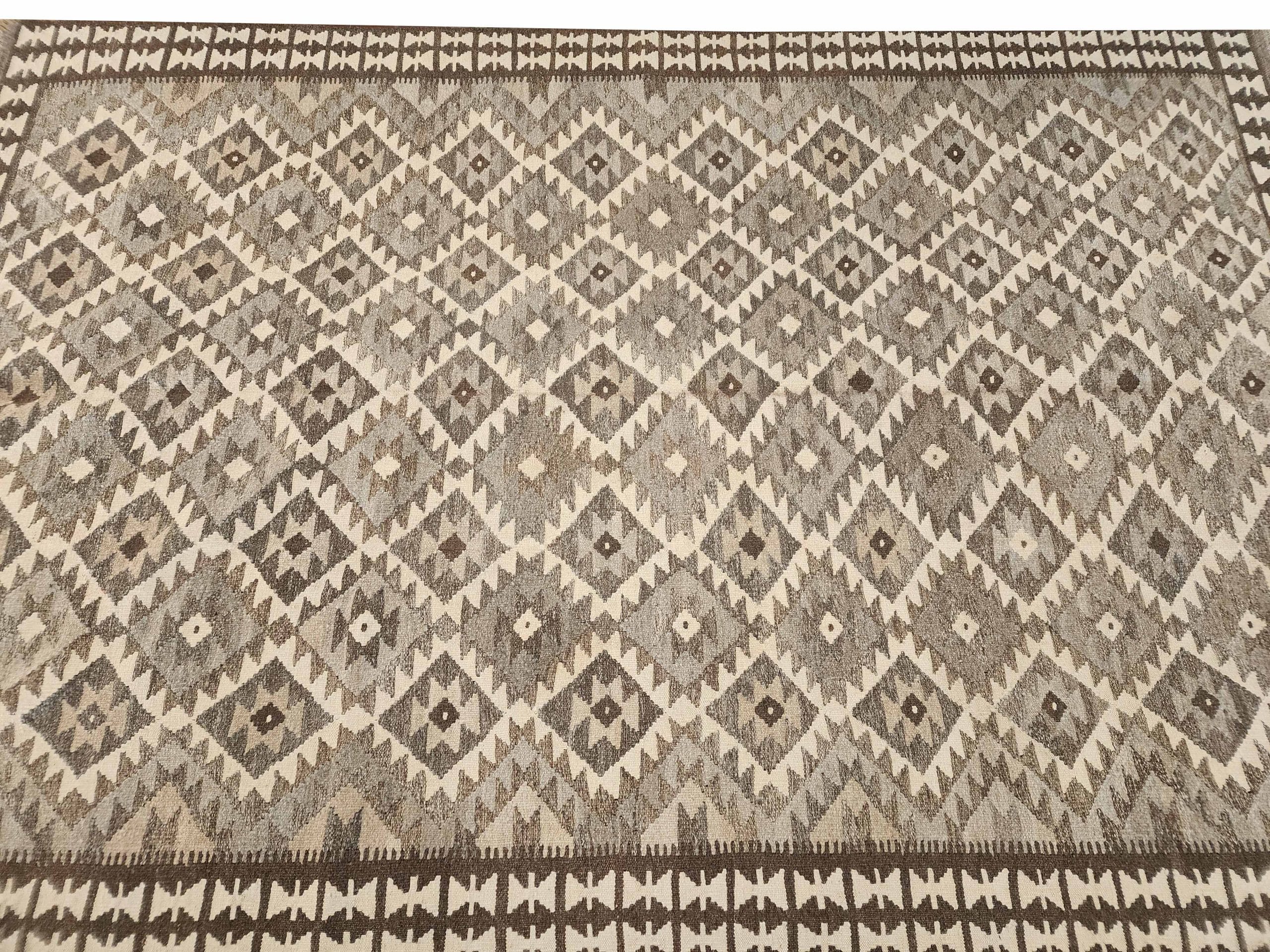 Dove Diamond Kilim 291 x 194 CM - Image 4