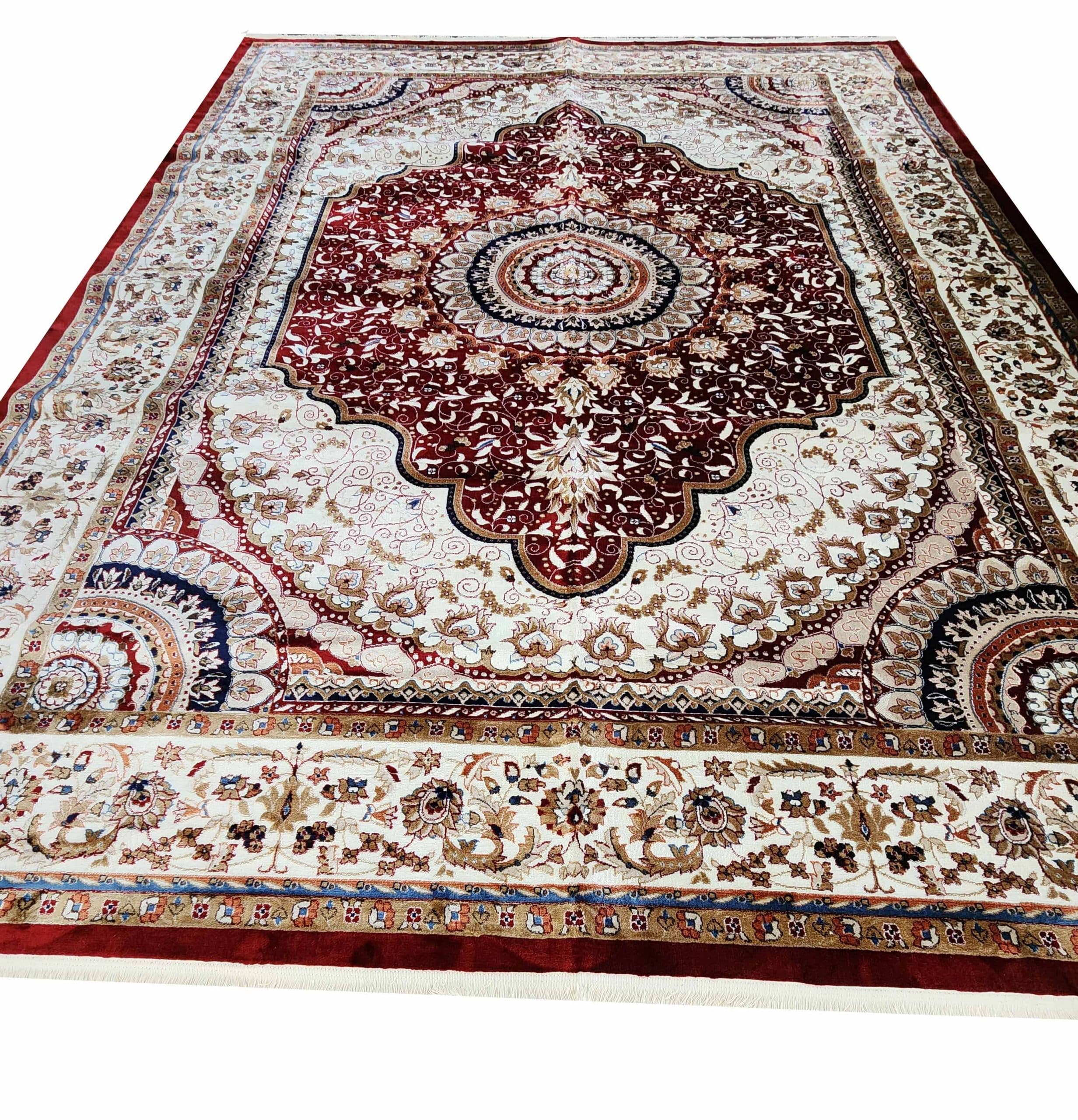Heritage Crest Carpet 400 x 300 CM - Image 4